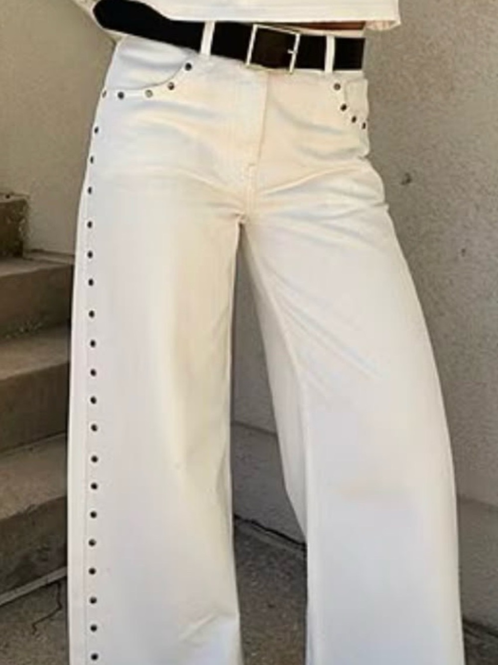 Gianni Bini Wide Leg Stud-Trim White /Ivory Jeans